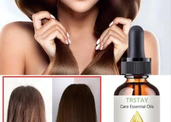 How to Instantly Smooth Frizzy Hair with Deep Nourishing Hair Oil