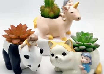 Create Unique Home Decor with This Versatile Silicone Mold for Planters