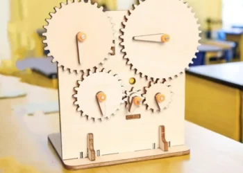 Discover How This Wooden Gear Puzzle Boosts Kids’ STEM Learning and Creativity